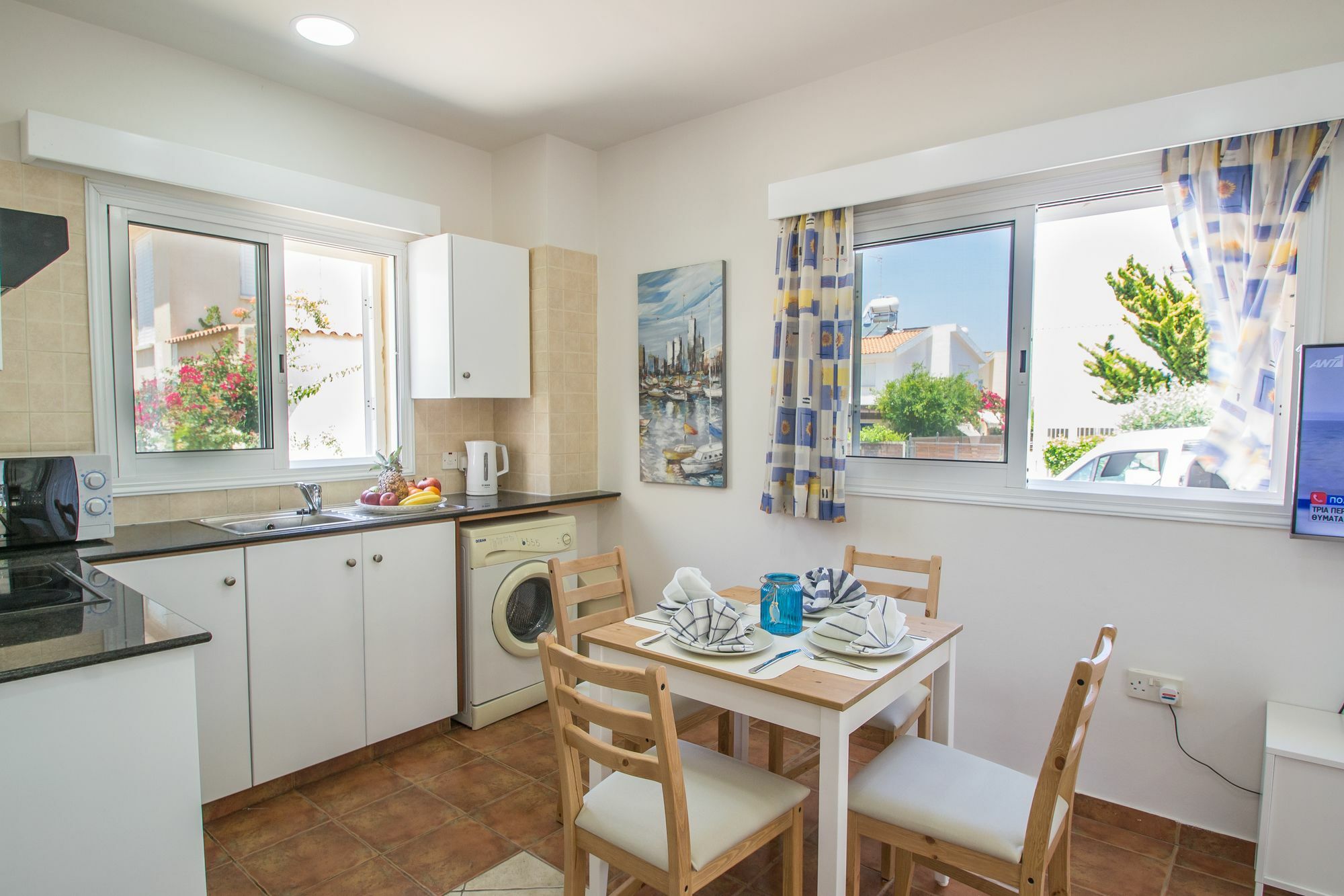 פרוטאראס Saint Elias Family Home מראה חיצוני תמונה
